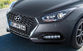 Hyundai i40 Combi  (facelift 2018) - Photo 2