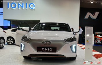 Hyundai IONIQ    - Photo 2