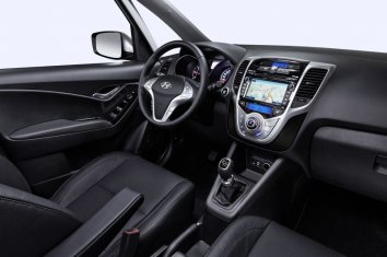 Hyundai ix20   (facelift 2015) - Photo 3
