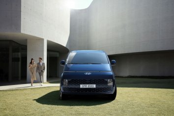 Hyundai Staria    - Photo 3