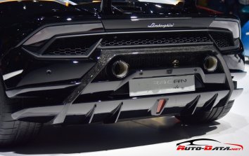 Lamborghini Huracan Performante  - Photo 5