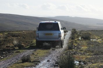 Land Rover Range Rover III  (facelift 2009) - Photo 2