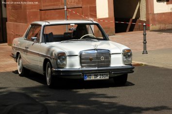 Mercedes-Benz /8 Coupe  (W114) - Photo 4
