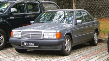 Mercedes-Benz 190   (W201 facelift 1988) - Photo 7