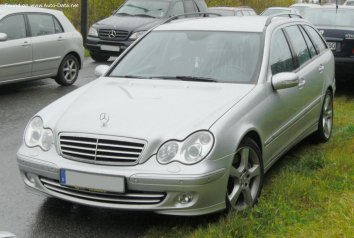 Mercedes-Benz C-class T-modell  (S203 facelift 2004) - Photo 3