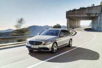 Mercedes-Benz C-Class Estate (2022) - pictures, information & specs