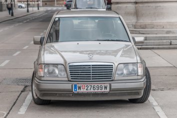 Mercedes-Benz E-class   (W124) - Photo 5