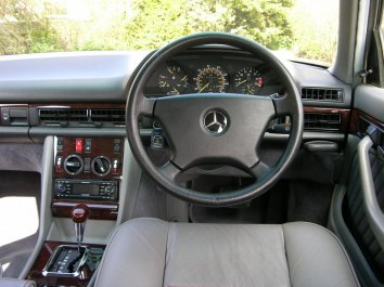 Mercedes-Benz S-class SEL  (V126 facelift 1985) - Photo 4