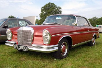 Mercedes-Benz W111 Coupe  