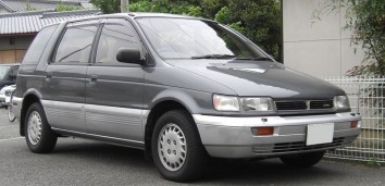 Mitsubishi Chariot   (E-N33W)