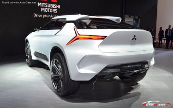 Mitsubishi e-Evolution Concept  - Photo 7
