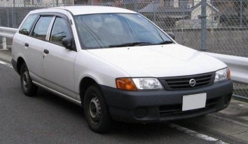 Nissan AD Y11  