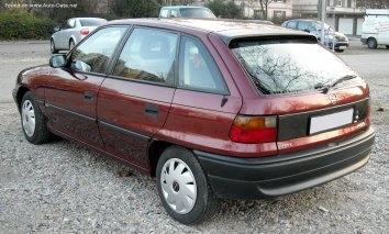 Opel Astra F  (facelift 1994) - Photo 2