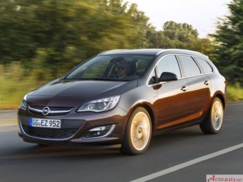 Opel Astra J Sports  (facelift 2012) - Photo 4