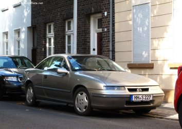 Opel Calibra   (facelift 1994) - Photo 4