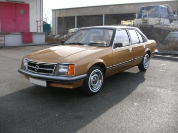 Opel Commodore C  