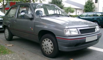 Opel Corsa A  (facelift 1990) - Photo 5