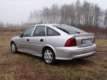 Opel Vectra B CC  (facelift 1999) - Photo 3