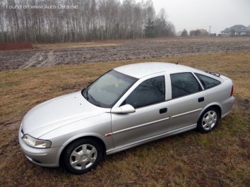 Opel Vectra B CC  (facelift 1999) - Photo 6