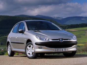 Peugeot 206   (facelift 2003)