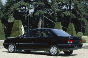 Peugeot 405 I  (15B)