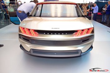 Peugeot e-LEGEND Concept  - Photo 6