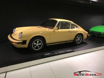 Porsche 911    - Photo 5