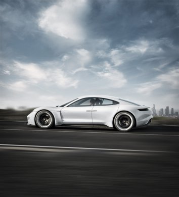Porsche Mission E Concept  - Photo 7