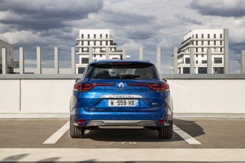2022 Renault Megane IV (Phase II 2020) 1.5 Blue dCi (115 Hp)