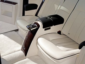 Rolls-Royce Phantom Extended Wheelbase (facelift 2012) - Photo 3