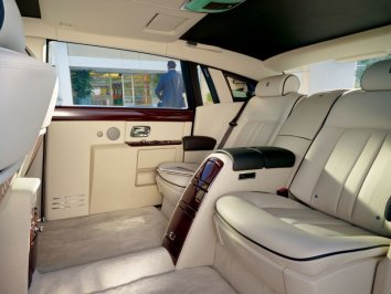 Rolls-Royce Phantom Extended Wheelbase (facelift 2012) - Photo 4