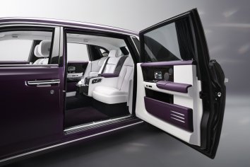 Rolls-Royce Phantom VIII Extended  - Photo 3