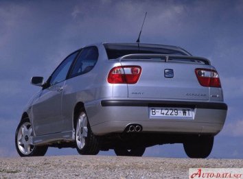 Seat Cordoba Coupe I  (facelift 1999) - Photo 3