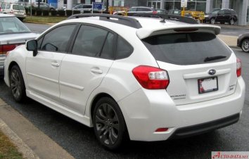 Subaru Impreza IV Hatchback   - Photo 2