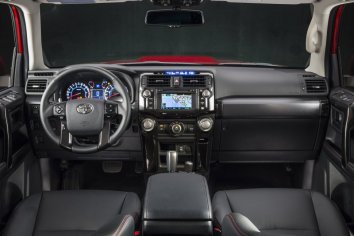 Toyota 4runner V  (facelift 2013) - Photo 4