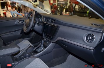 Toyota Auris II  (facelift 2015) - Photo 3