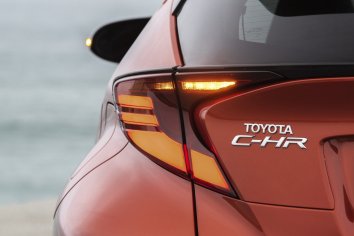 Toyota C-HR   (facelift 2020) - Photo 6