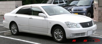 Toyota Crown Royal XII  (S180)
