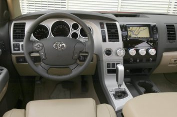 Toyota Tundra II CrewMax   - Photo 4