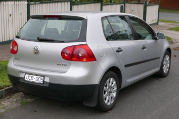 Volkswagen Golf V   - Photo 2