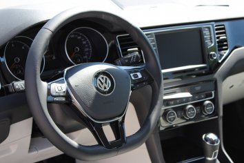 Volkswagen Golf VII Sportsvan   - Photo 7