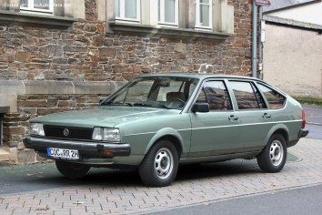 Volkswagen Passat   (B2)