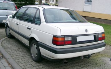 Volkswagen Passat   (B3) - Photo 2