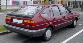 Volkswagen Passat Hatchback  (B2; facelift 1985) - Photo 2