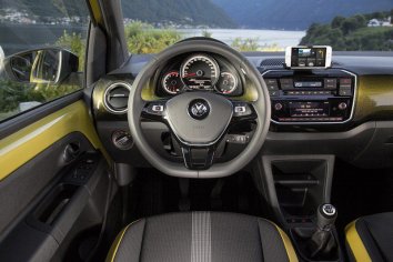 Volkswagen Up!   (facelift 2016) - Photo 4