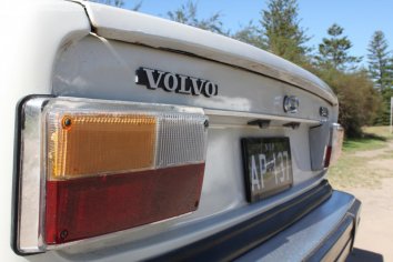 Volvo 240   (P242,P244) - Photo 5