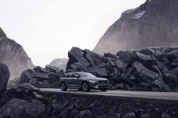 Volvo V90 Cross Country  (facelift 2020)