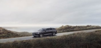 Volvo V90   (facelift 2020) - Photo 2